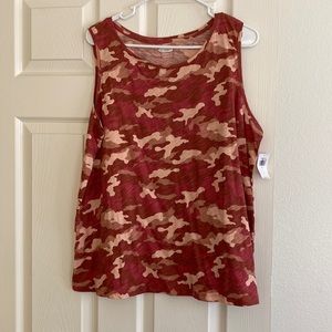 Old Navy Camouflage tank